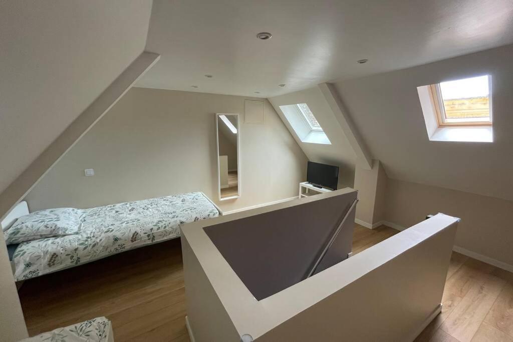 Appartement Cosy, Wifi Gratuit,5 Min De La Gare Булон сюр Мер Екстериор снимка
